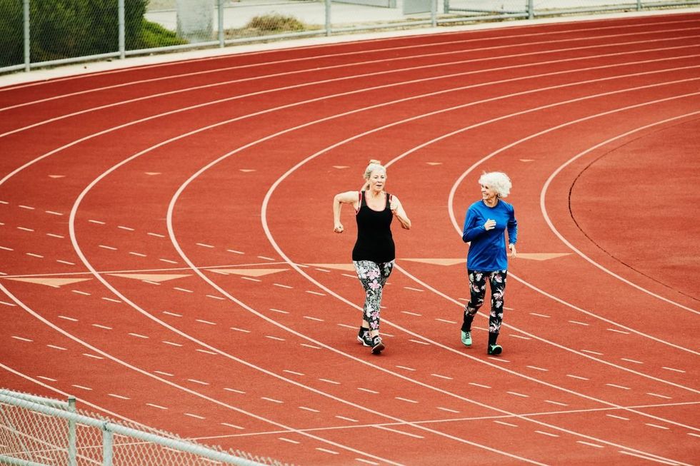 SENIOR WOMEN SPEEDWALKING