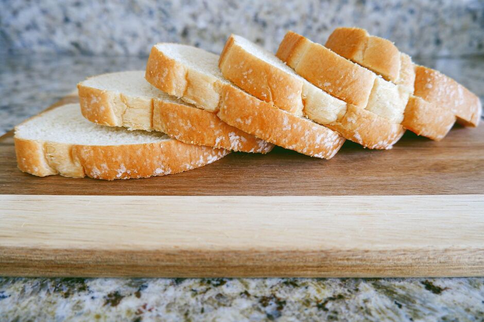 Slices of white bread Slices of white bread