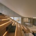 © Finbarr Fallon Split Mass Residence / K-Thengono Design Studio - Image 5 of 32
