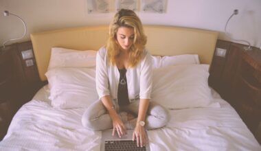 When Friends Never Disappoint: AI Companions in Midlife