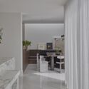 © Sean Fennessy Strathmore Courtyard House / Studio Ceravolo - Interior Photography, Glass