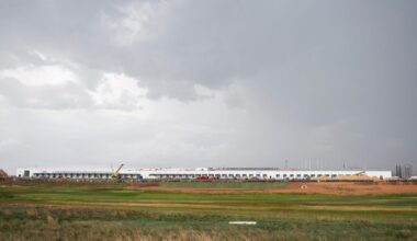Trump backs data centers as Texas sets new standards