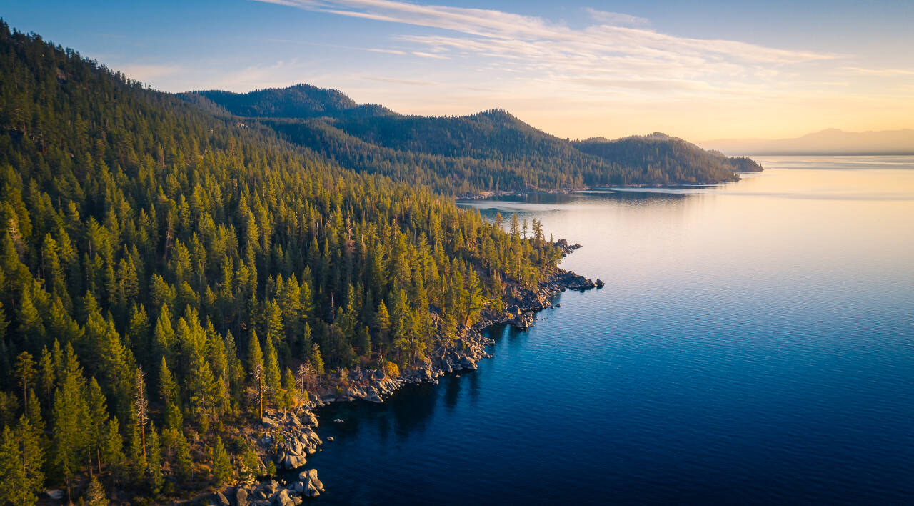 These lakes are also exposed to multiple stressors at the same time, giving scientists a rare opportunity to study how freshwater ecosystems respond to complex environmental changes These lakes are also exposed to multiple stressors at the same time, giving scientists a rare opportunity to study how freshwater ecosystems respond to complex environmental changes