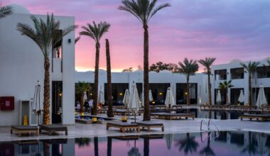 Overnight stays by non-residents in Portugal fell in June