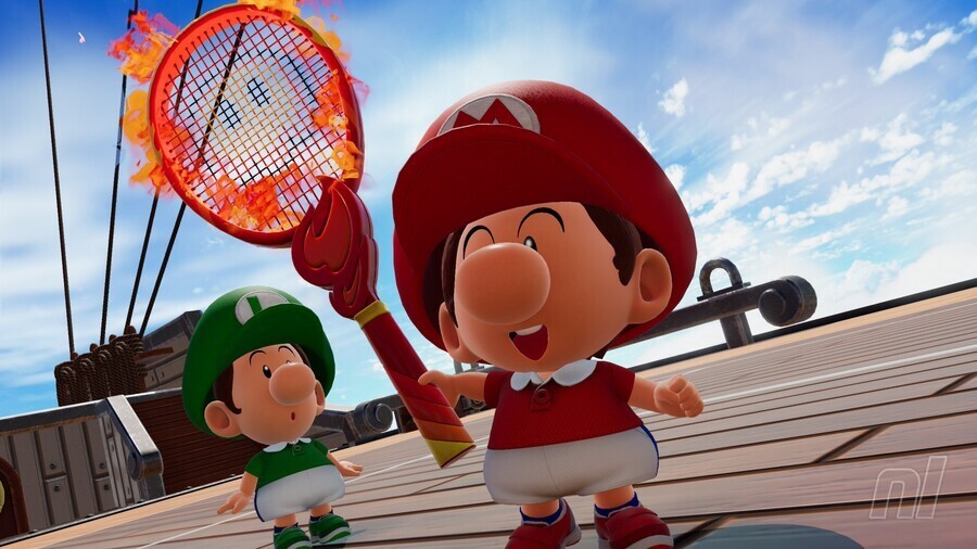Which of the following courts was added to Mario Tennis Fever in a surprise July update?