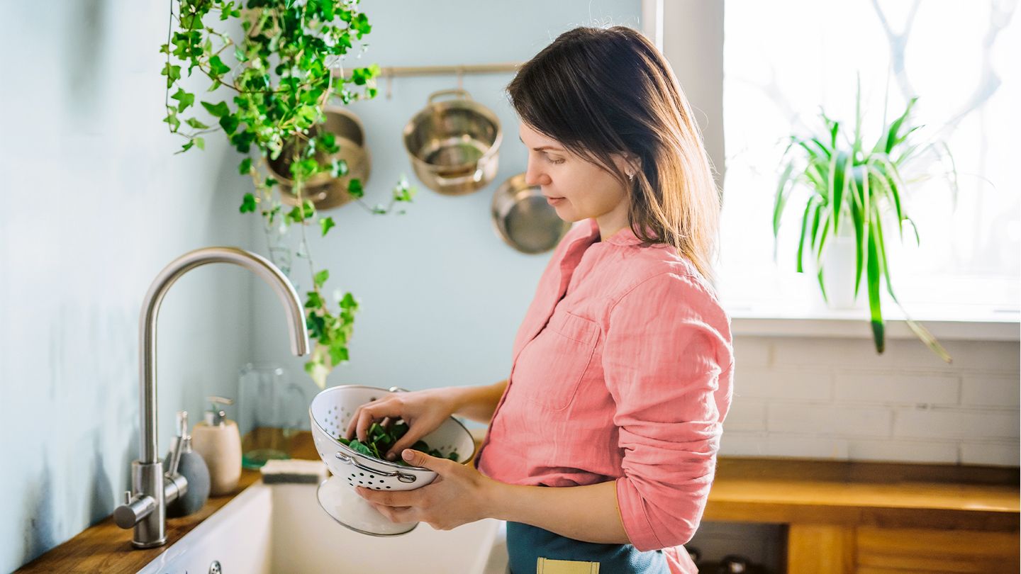 Women’s Nutritional Needs Differ From Men’s — Here’s Why