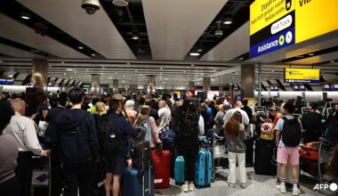 Air traffic control issue disrupts flights at major UK airports