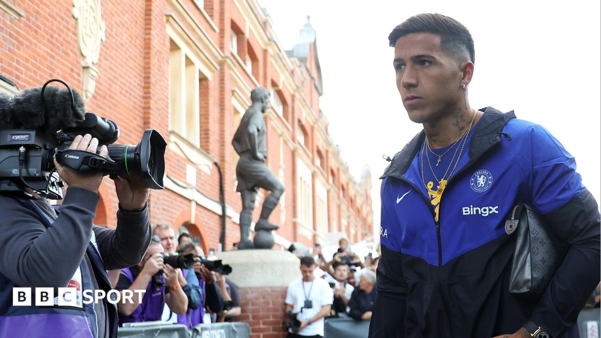 Transfer news LIVE: Deadline Day latest deals & updates - Crystal Palace could hijack Fofana & Man City in final talks for Enzo Fernandez