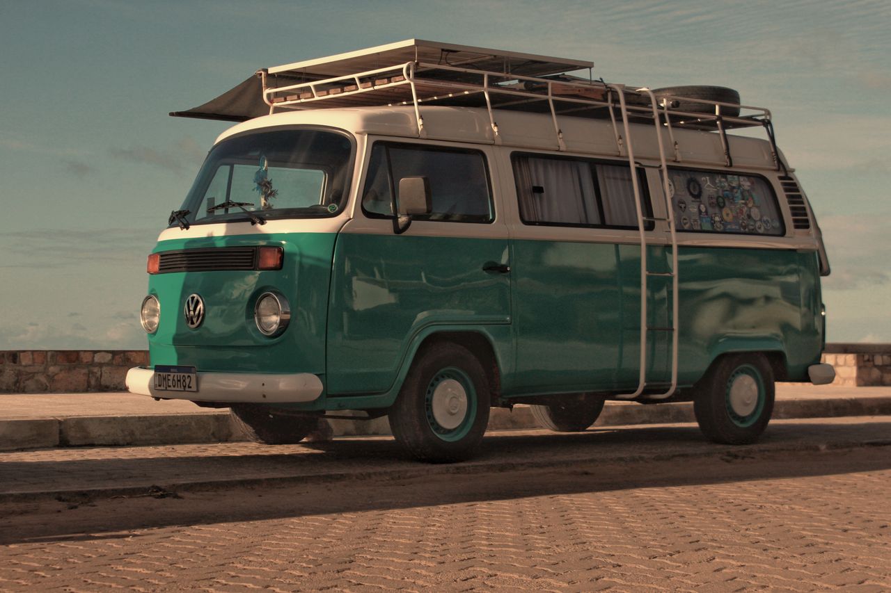 Older vans see steepest insurance price falls as UK market softens