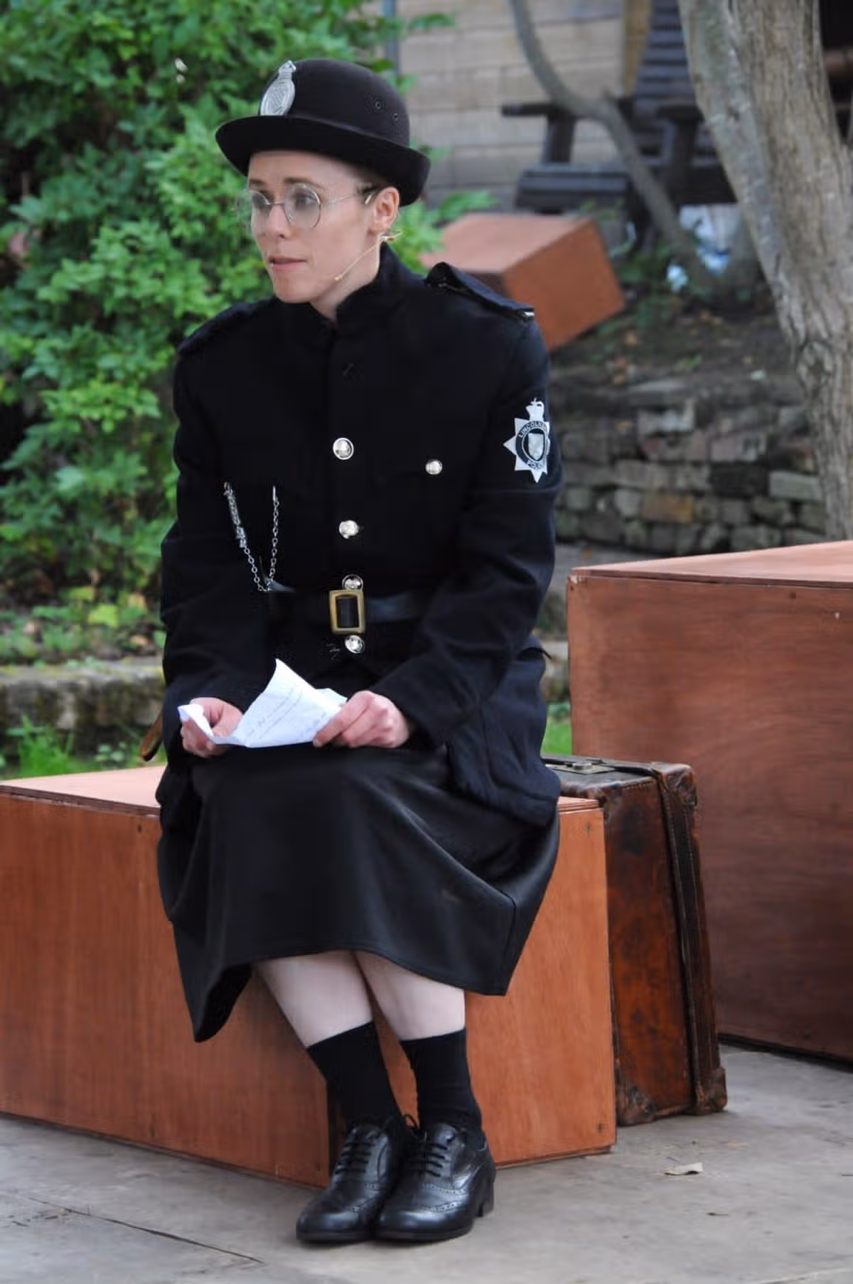 An actress playing Edith Smith