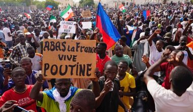 Niger blames France for inciting failed mutiny, Paris denies involvement
