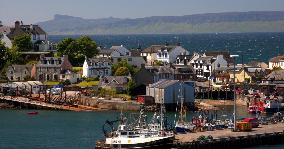 Nine arrested in immigration crackdown on Scottish fishing vessels