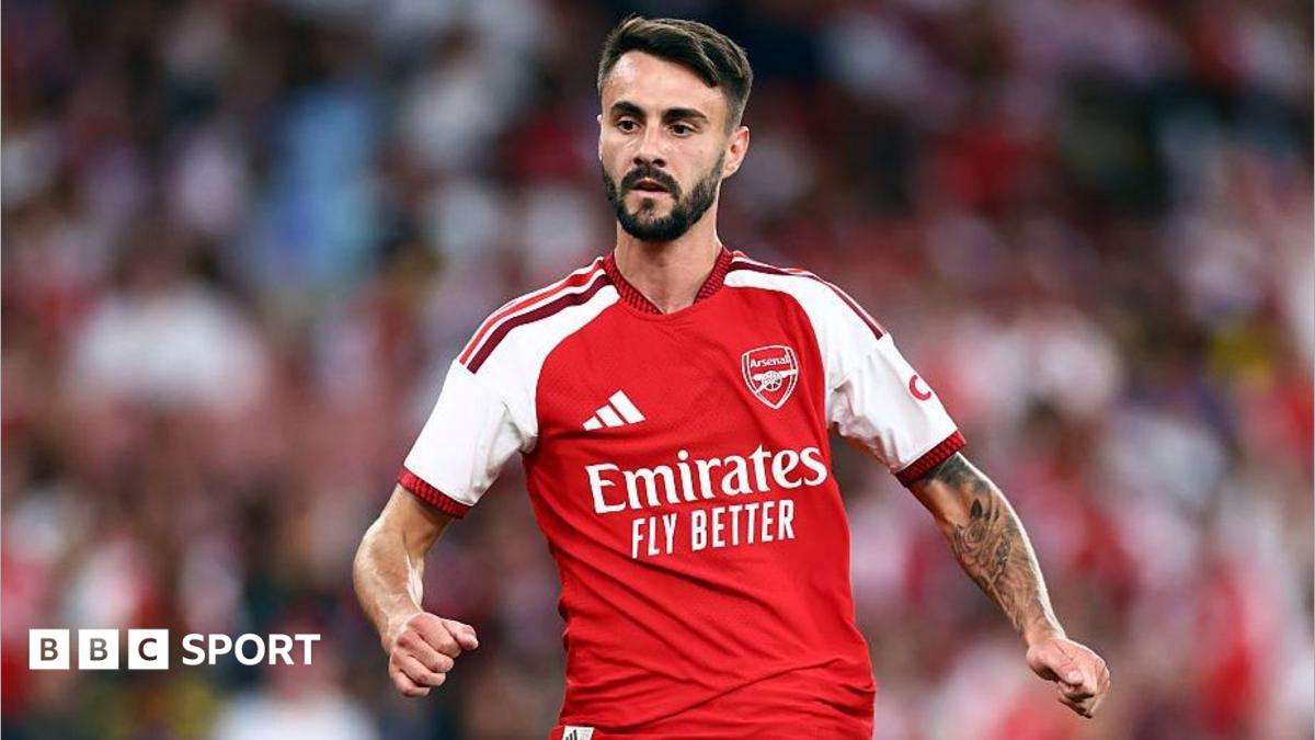 Fabio Vieira playing Arsenal