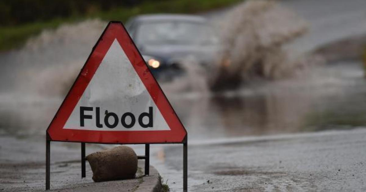 Flood alert issued for Essex coast as high tides expected