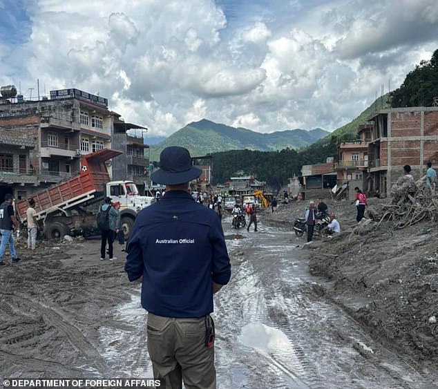 Another four Australians have been found in Nepal after flood disaster, bring the total to six