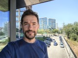 Selfie samples - 22mm, f/2.2, ISO 100, 1/399s (3264x2448px) - Motorola Edge 70 Max review