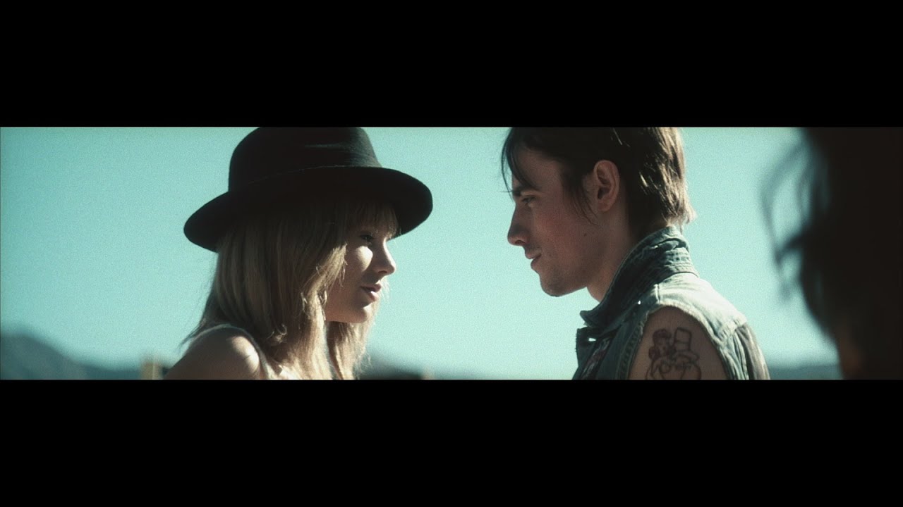 Taylor Swift - I Knew You Were Trouble - YouTube