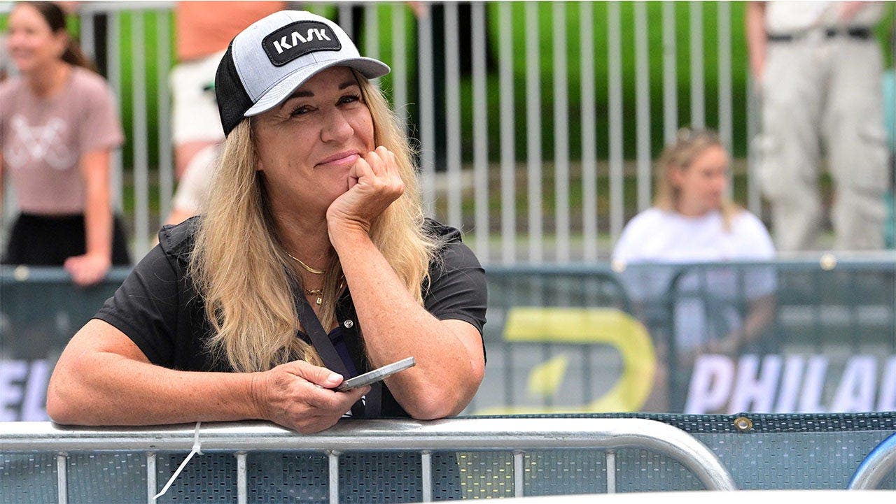 Women's cycling team manager speaks out after trans athlete competes against females in major competition