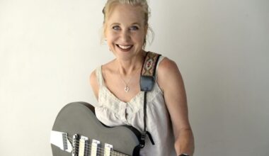 US indie superstar to play tiny show in Wales