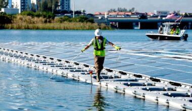 Lima, Ohio floats 3,120 solar panels on its drinking water reservoir