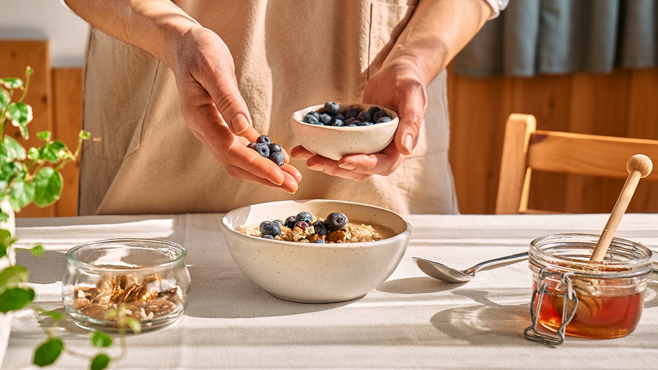 Compound in common fruits may improve muscle fat metabolism, study finds