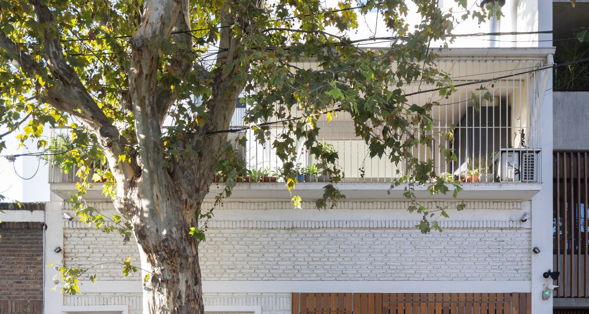 Paroissien House / Veronica Gilotaux