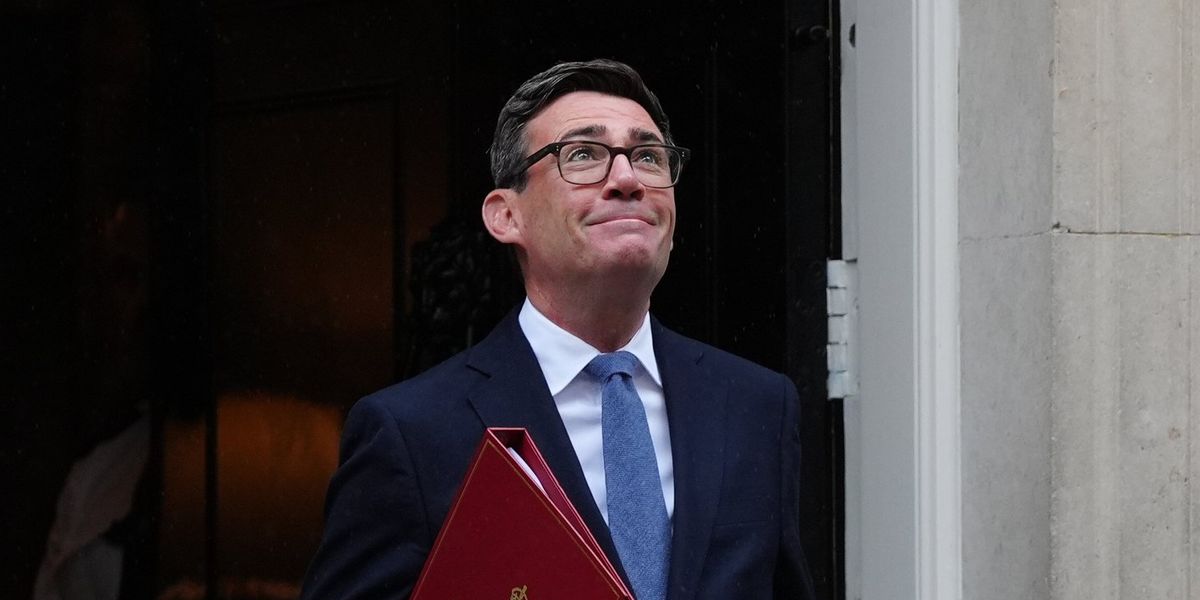 DWP benefits fury as Labour admits 200,000 UK families pocket more in tax handouts than the average working Briton earns