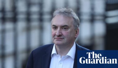 Top civil servant sacked by Starmer received record £860,000 payout | Civil service