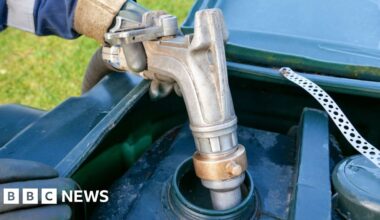 Northern Ireland consumers face rising energy prices - bbc.com