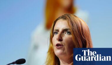 British bosses to be forced to meet with employees who request flexible working | Employment law