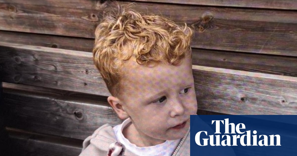Suffolk police release footage of Noah Woods as search for missing boy continues | Suffolk