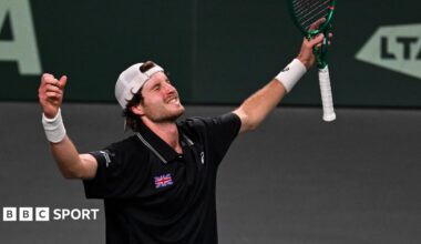 Toby Samuel celebrates winning Davis Cup match
