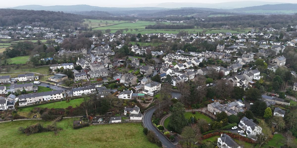 Silverdale earthquake: Houses 'shake' as UK town hit by earthquake which felt like 'really strong explosion'
