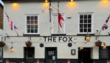 London news: Masked men shouted 'Allahu Akbar' and 'f**k the UK' as they ripped and burned the Fox pub's Union Jacks, court hears