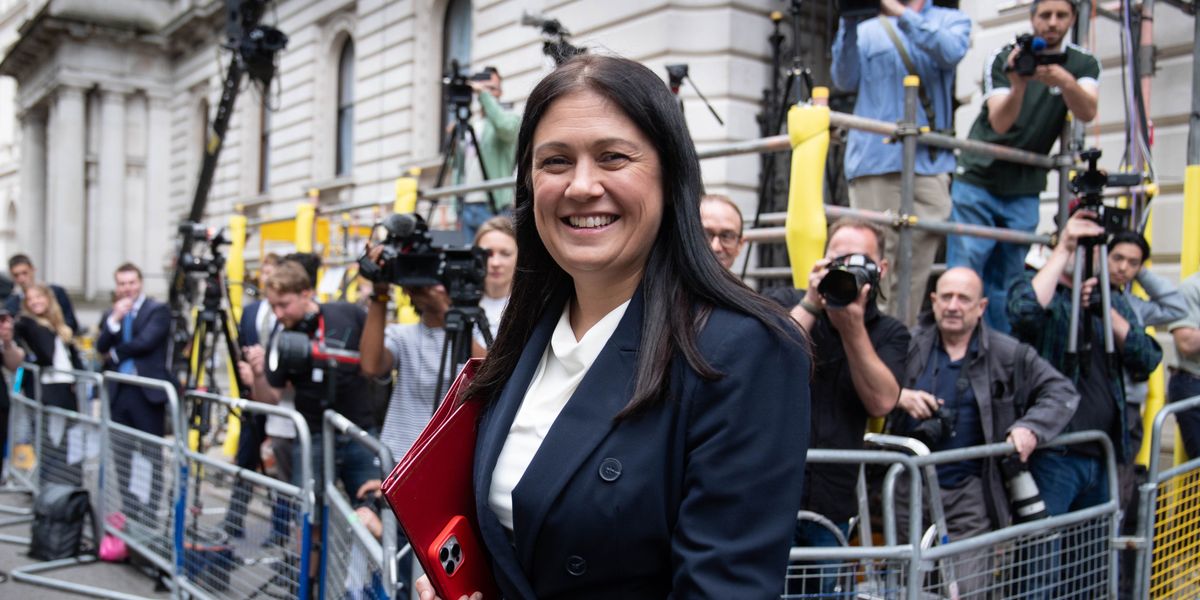 Social media ban: Labour confirms when 12 million Britons will be subject to mass internet clampdown