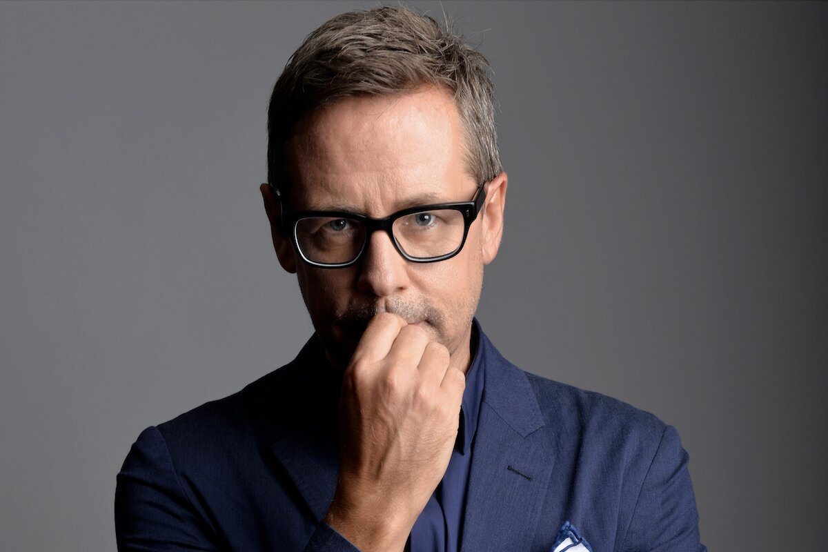Much-loved 80s pop star announces special intimate Christmas shows