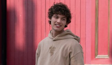 EastEnders star Bobby Brazier reunites with family after quitting UK