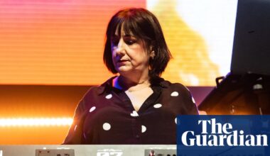 New Order keyboardist Gillian Gilbert announces she is ‘living with cancer’ | New Order