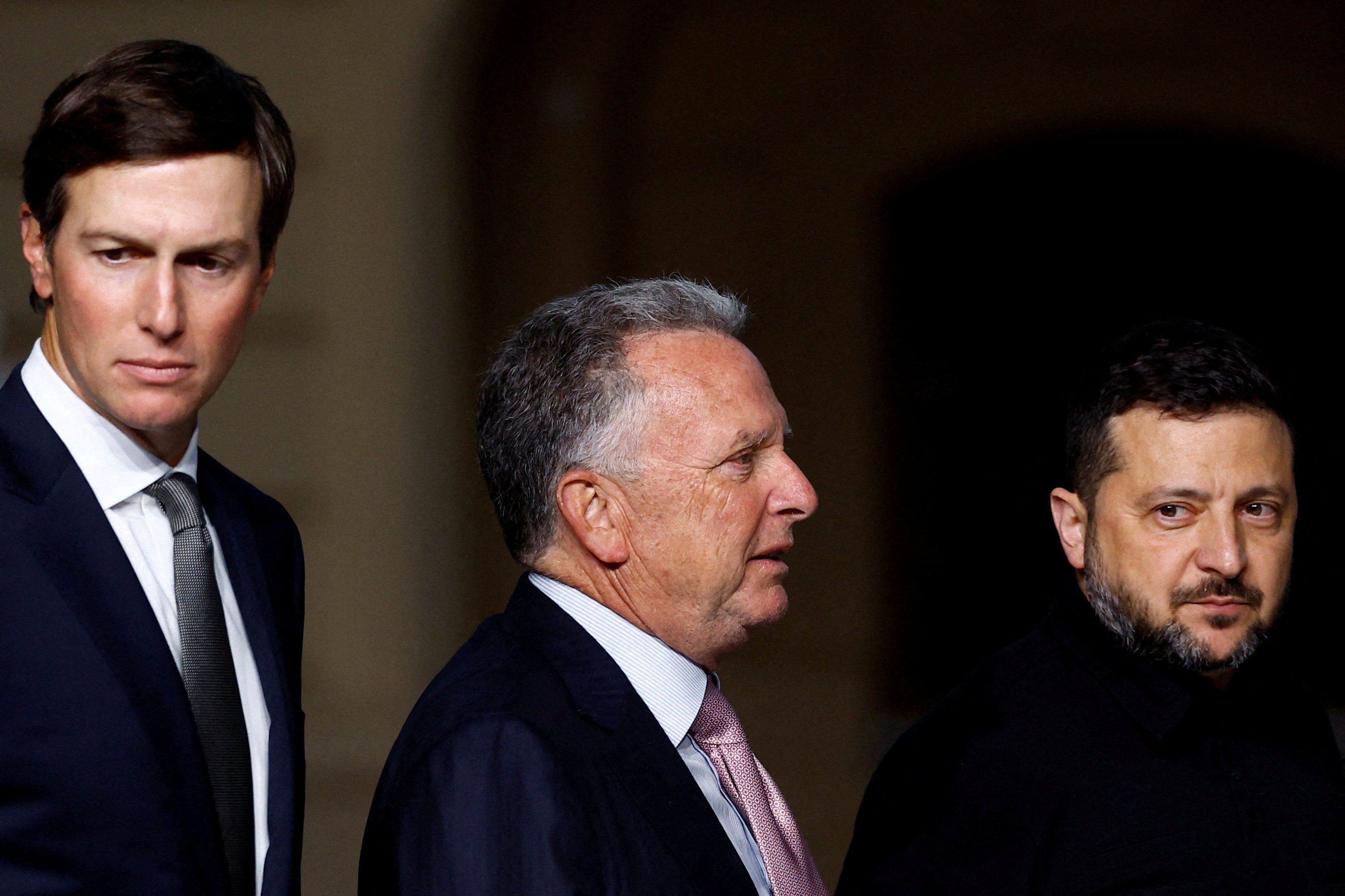 [Right to left] Volodymyr Zelensky, US Special Envoy Steve Witkoff and Jared Kushner in Kyiv
