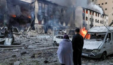 Russian strikes on Ukraine’s Kyiv kill at least two people | Russia-Ukraine war News