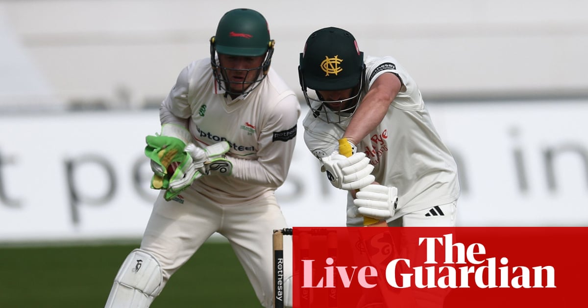 Hampshire v Warwickshire, Somerset v Glamorgan, and more: county cricket, day two – live | County Championship
