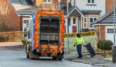 Binman reveals how to dispose of old batteries correctly