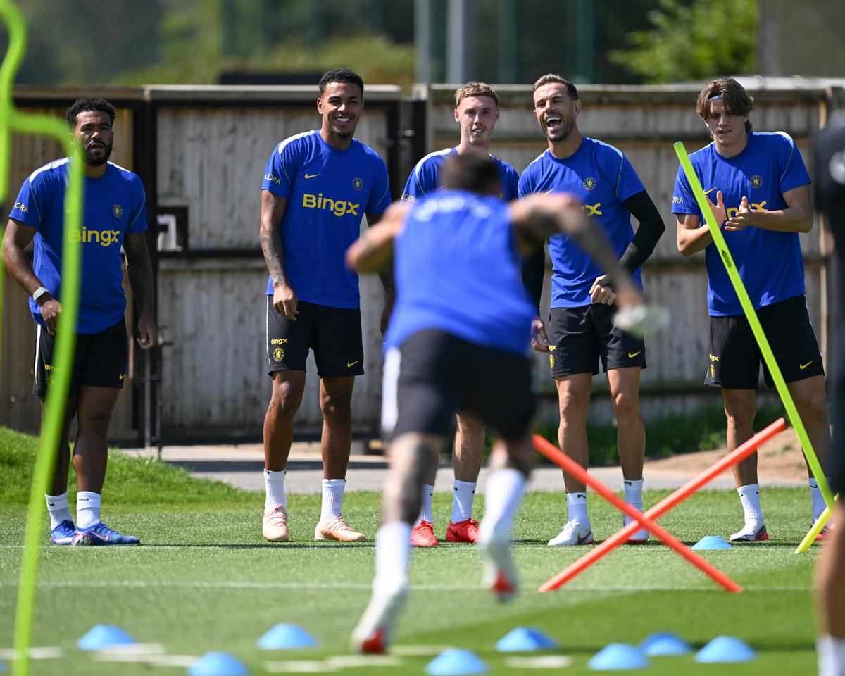 Chelsea midfielder spotted in training before Brentford clash after Xabi Alonso update - London Evening Standard