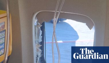 Ryanair will dispute passenger’s claim he was sucked out of window | Ryanair
