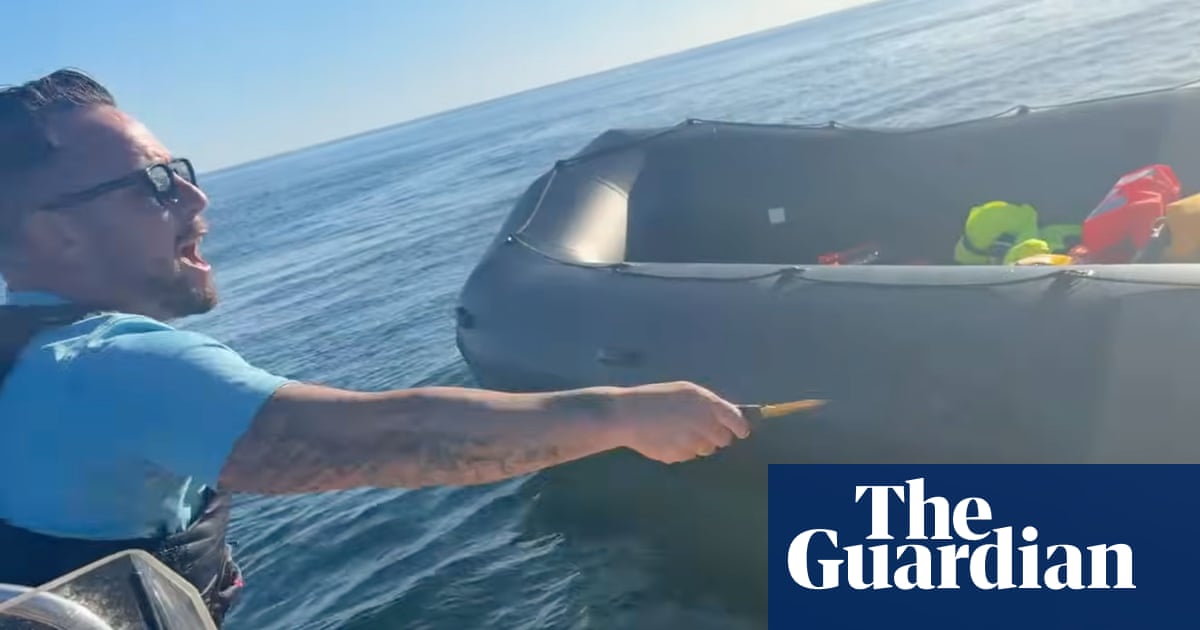 Far-right activist Daniel Thomas slashes dinghy in Channel with blade while rescue worker onboard | The far right