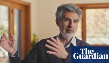 ‘Godfather of AI’ says tech regulation is nearing Covid-style pivot moment | AI (artificial intelligence)
