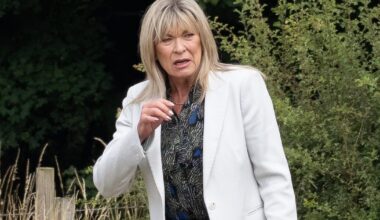 Emmerdale airs Kim Tate flashback as DS Ramsden's identity revealed