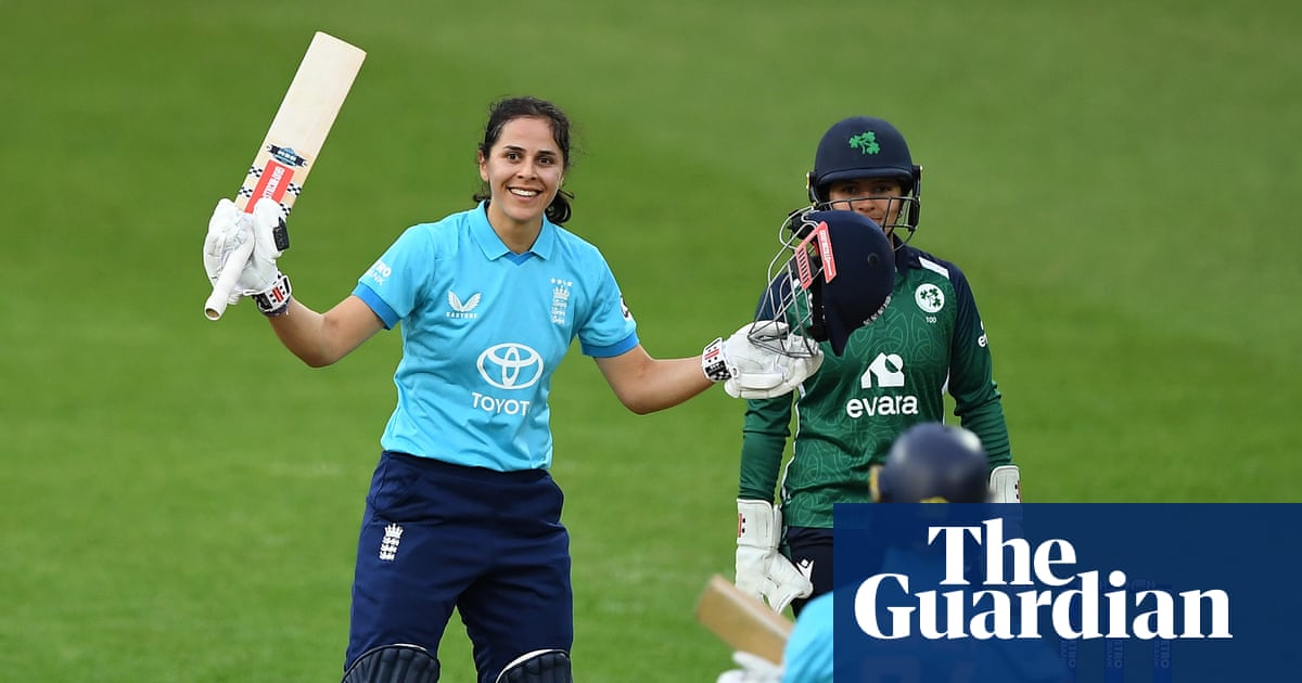 Maia Bouchier powers England to record ODI run chase against Ireland | Women's cricket