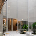 © Benjamin Cadena Store With A Gap / Studio Cadena - Interior Photography, Glass