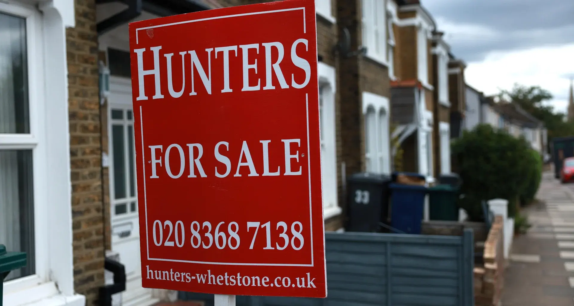 UK property asking prices rise for first time since May: Rightmove